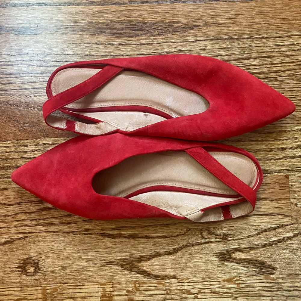 Pointed Red Sling-back Flats | Size 9 1/2